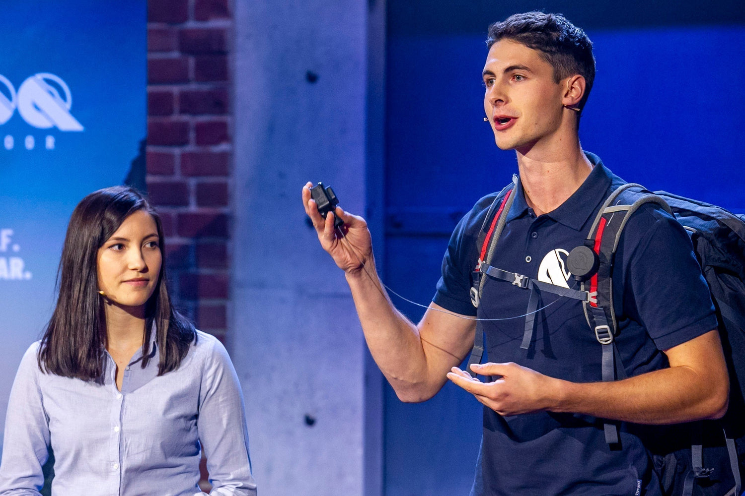 Handysicherung REELOQ bekannt aus der Startup-Show 2 Minuten 2 Millionen, dem österreichischen Pendant zu "Die Höhle der Löwen", schützt das Handy zuverlässig vor Herunterfallen und Verlust.