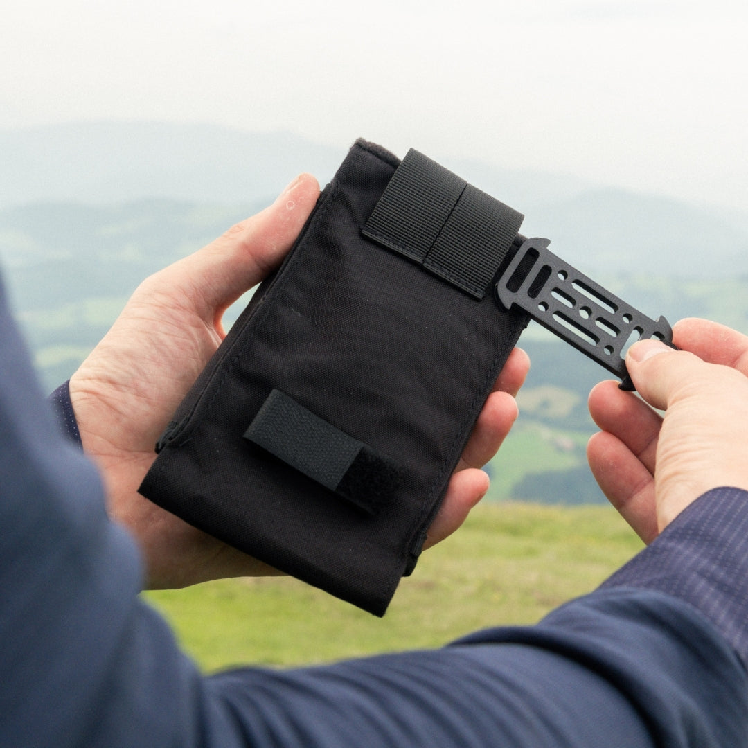 REELOQ Large Smartphone Pouch